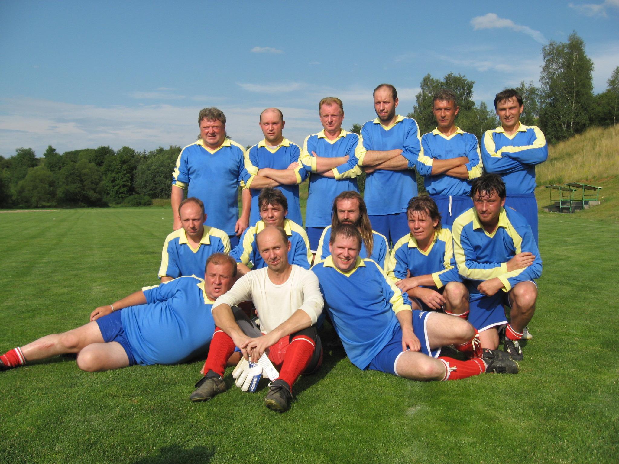 12 7  fotbalisté (1).JPG